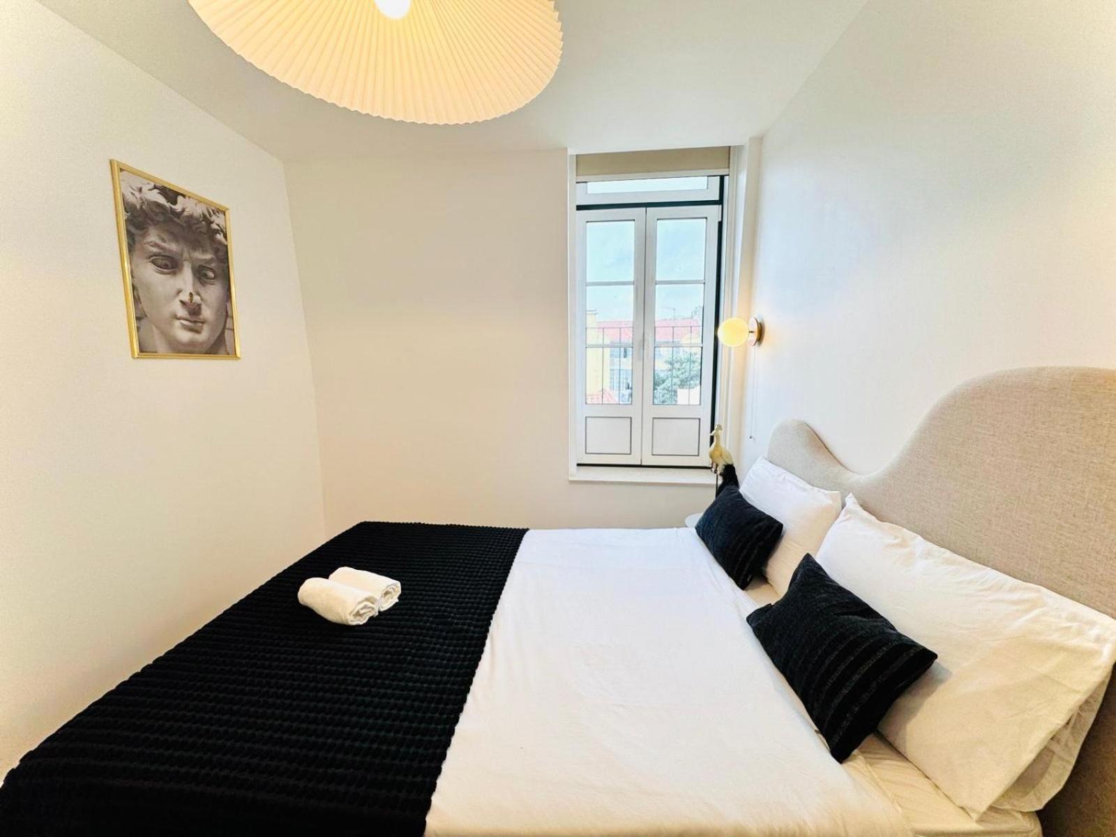 Lisbon Pink House II Beautiful 2 Bedroom Flat In City Center Exterior foto